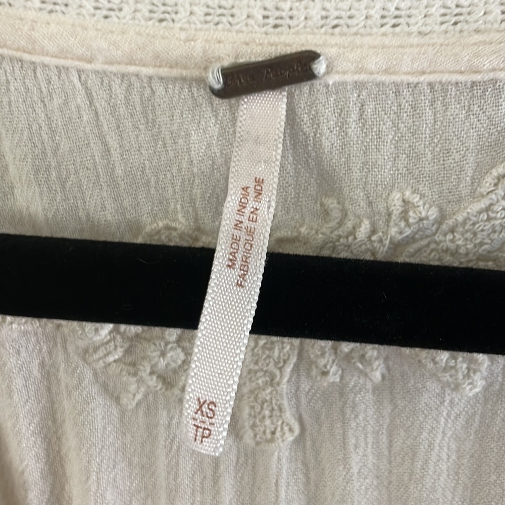 Free People lacy top - Picture 2 of 9